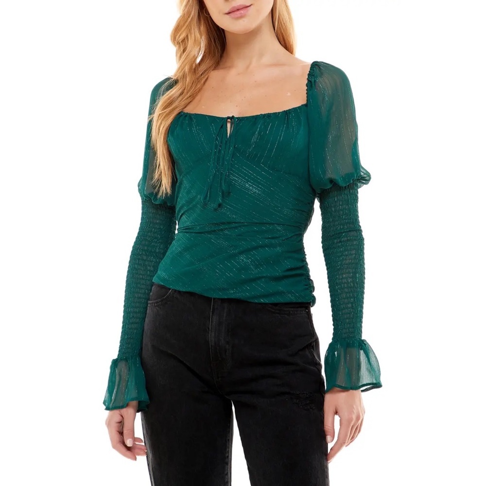 Wayf RUCHED PUFF SLEEVE TOP ❤️IN STORES❤️ - Picture 2 of 3